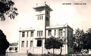 Les Issers - Hotel de Ville
